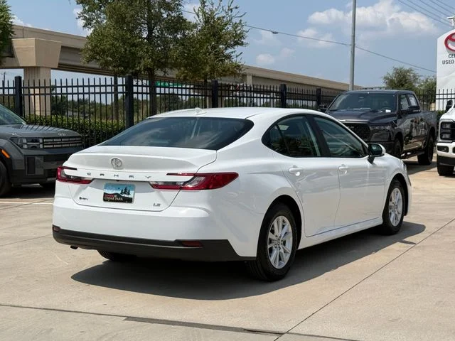 Used 2026 Ice Toyota LE image 5