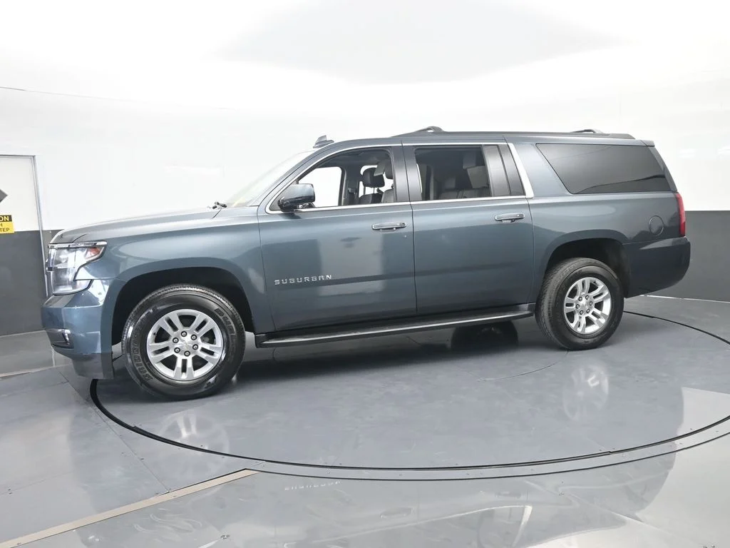 Used 2020 Shadow Gray Metallic Chevrolet LT image 1