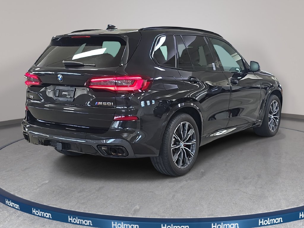 Certified Used 2023 Black Sapphire Metallic BMW M50i image 7