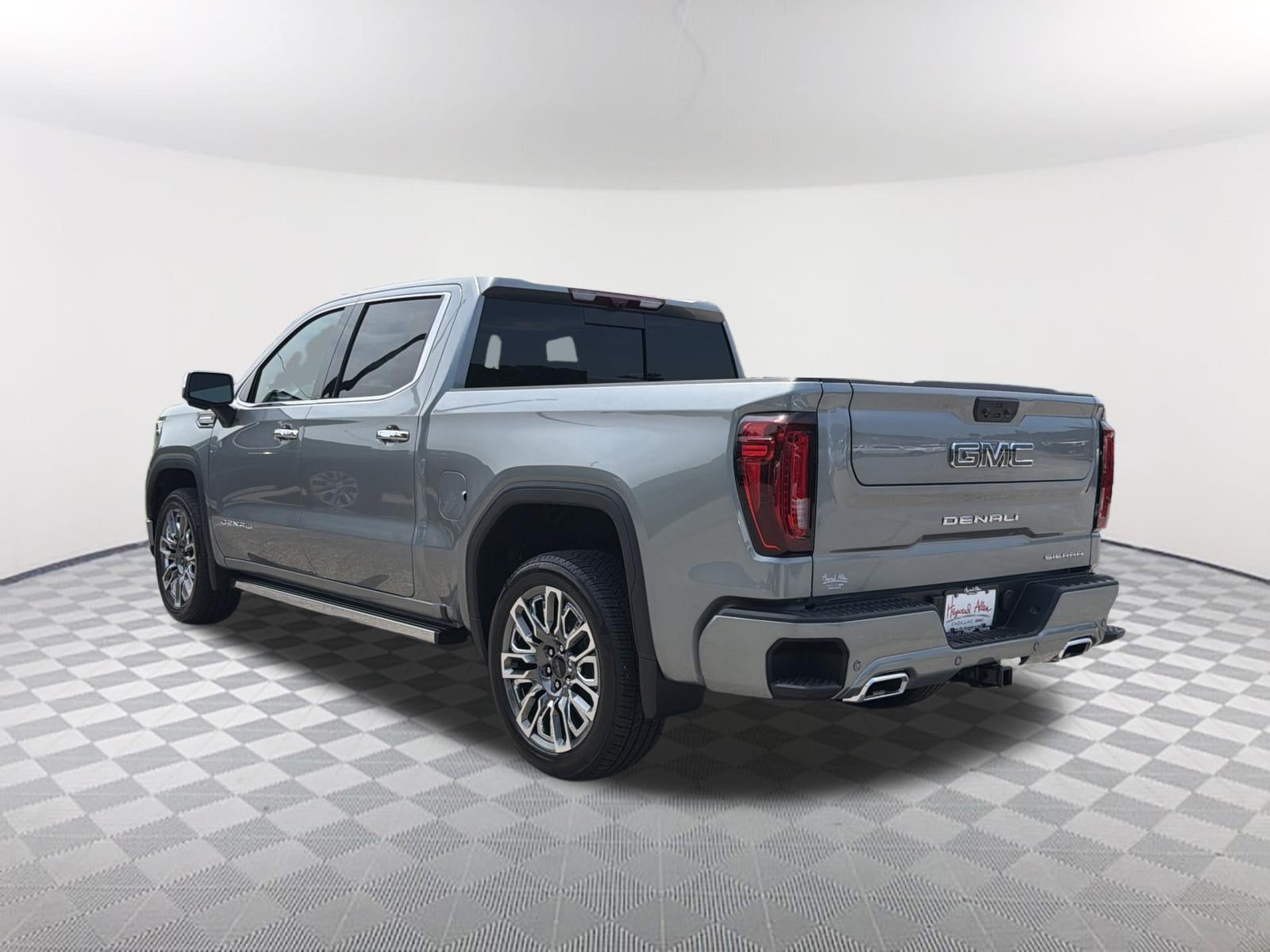 2026 GMC Sierra 1500 Denali Ultimate - Photo 3