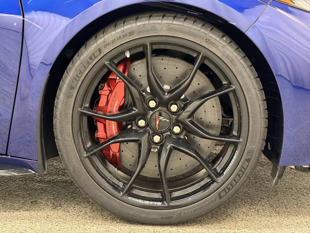 2027 Chevrolet Corvette 3LT - Photo 10