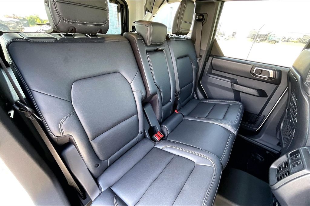 New 2025 Ford Bronco Badlands 4D Sport Utility