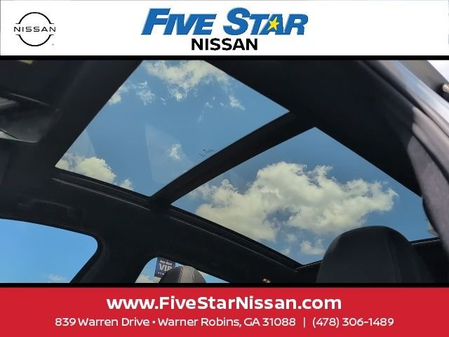 Used 2019 Silver BMW xDrive30i image 19