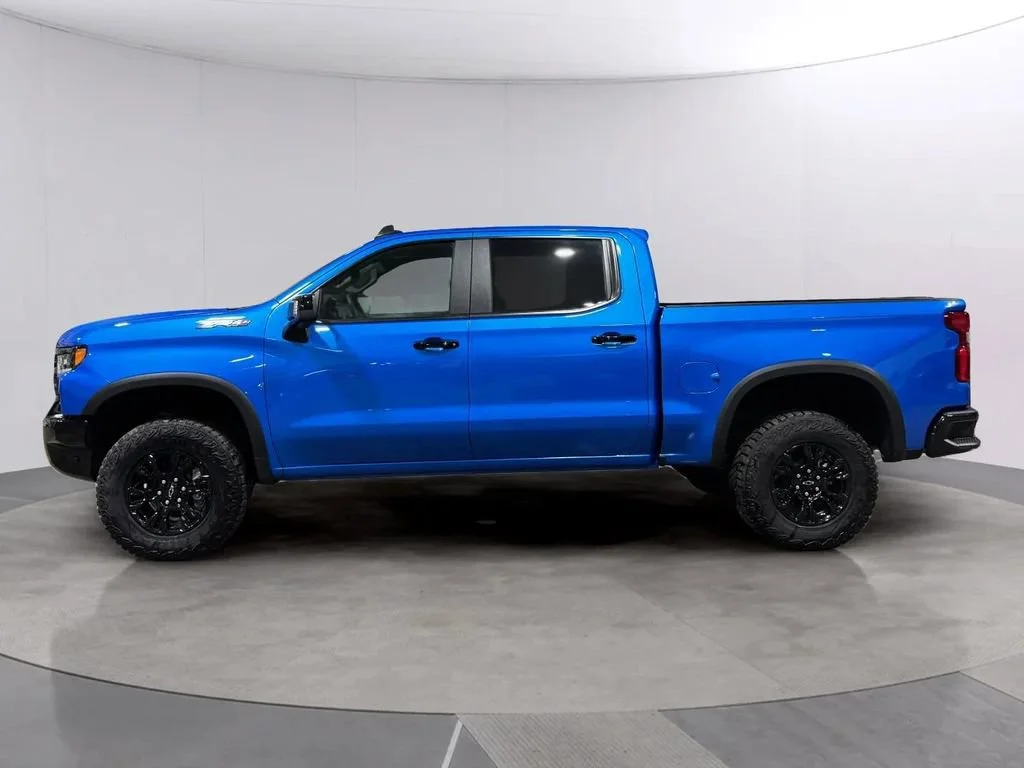 2025 Chevrolet Silverado 1500 ZR2 - Photo 6