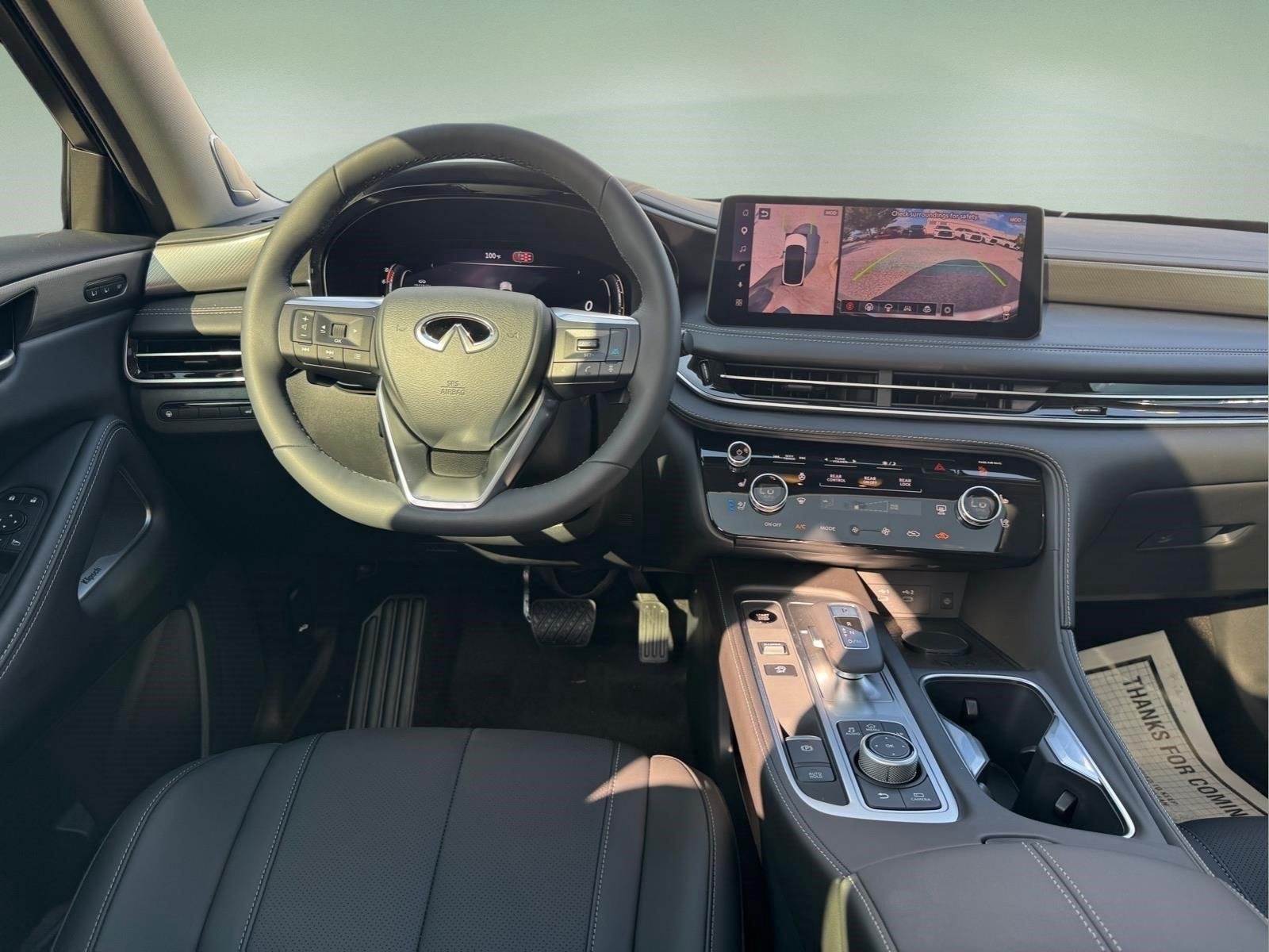 New 2027 DEEP EMERALD INFINITI Luxe FWD image 17