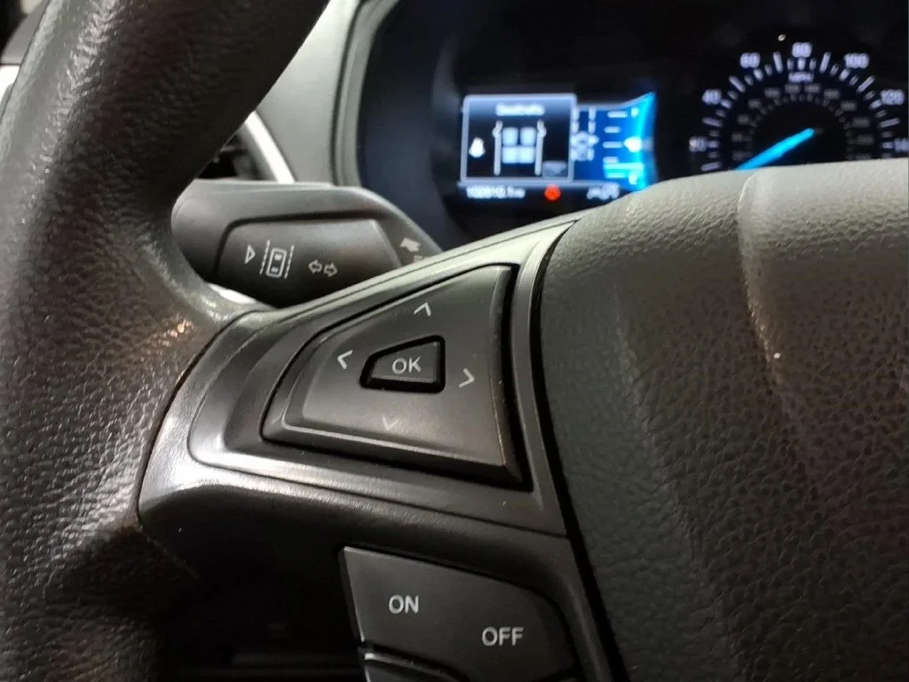 Certified Used 2022 Silver Metallic Ford SE image 21