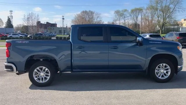 2024 Chevrolet Silverado 1500 LT - Photo 9