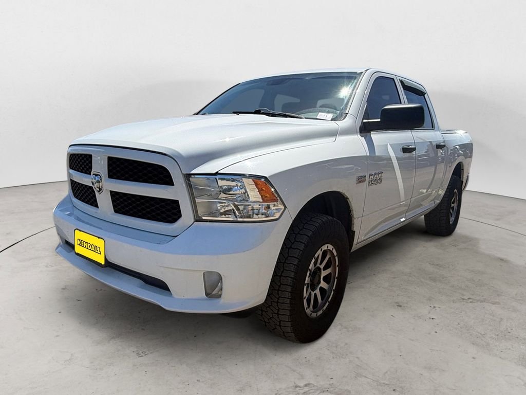 2013 RAM 1500 Express 4x4 Crew Cab's photo