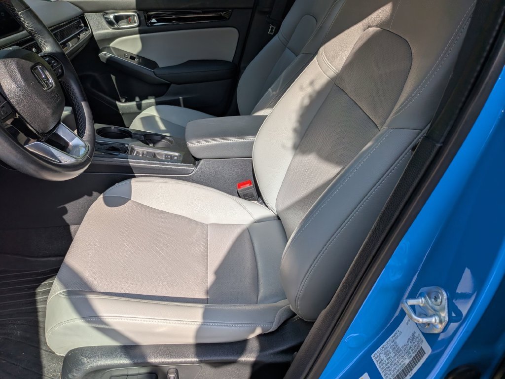 Used 2025  Honda Sport Touring image 11