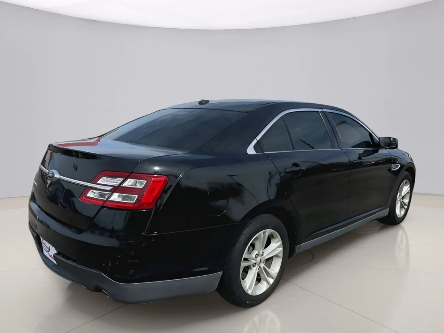 Used 2018 Black Ford SE image 8