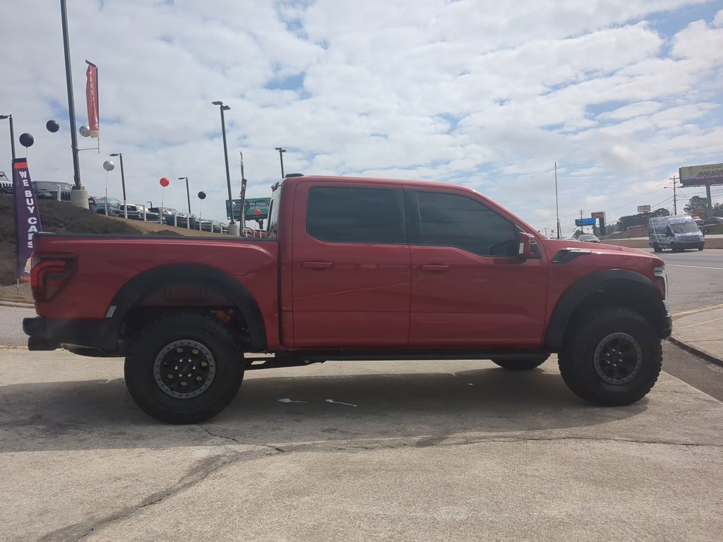 Used 2025  Ford Raptor image 4