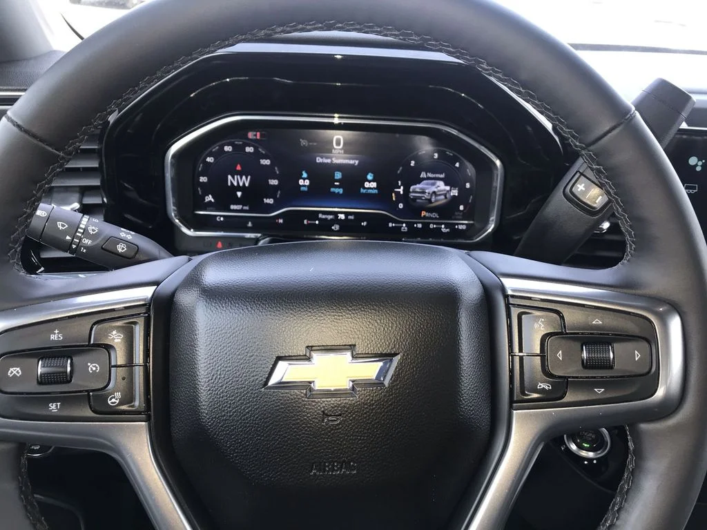 Used 2025 Black Chevrolet LT image 14