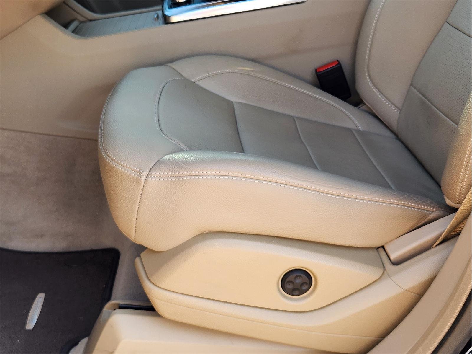 Used 2015 Steel Gray Metallic Mercedes-Benz ML 350 image 25