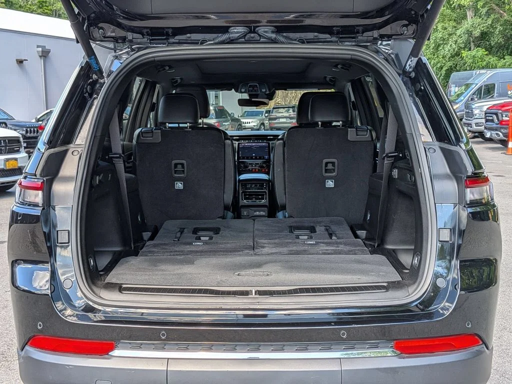Used 2025 Black Jeep Limited image 6