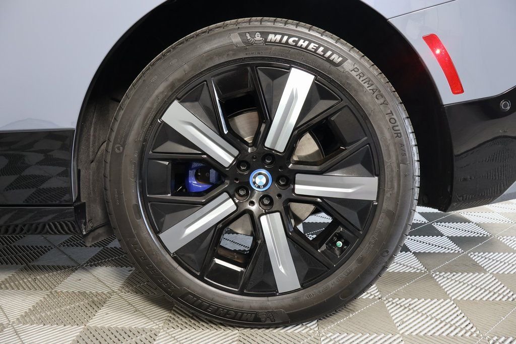 Certified Used 2024 Storm Bay Metallic BMW xDrive50 image 16