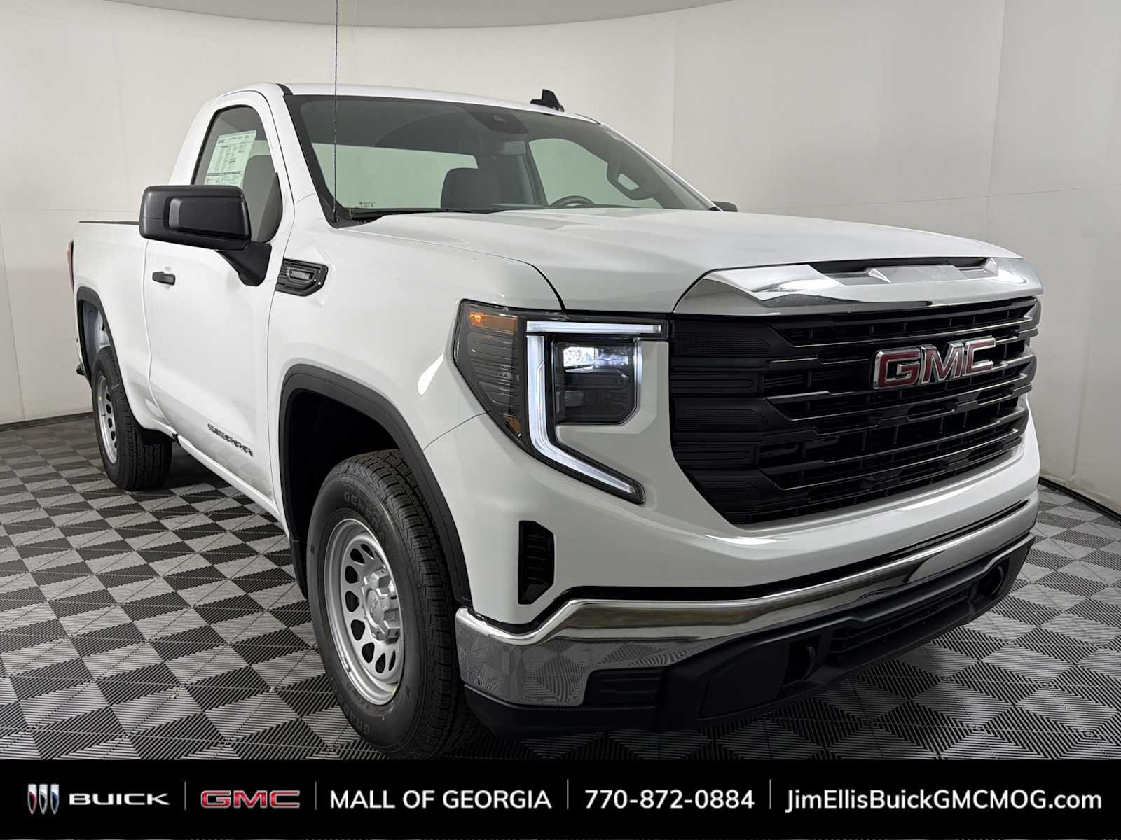 2026 GMC Sierra 2WD Regular Cab Standard Box Pro's photo