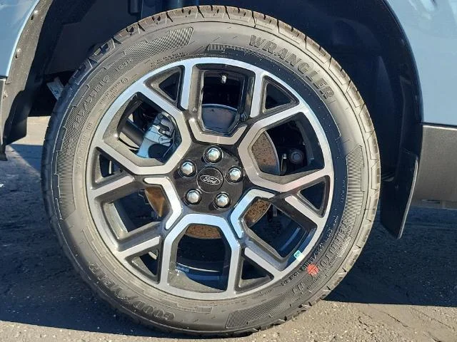 New 2026 Azure Gray Metallic Tri-Coat Ford Lariat® image 65