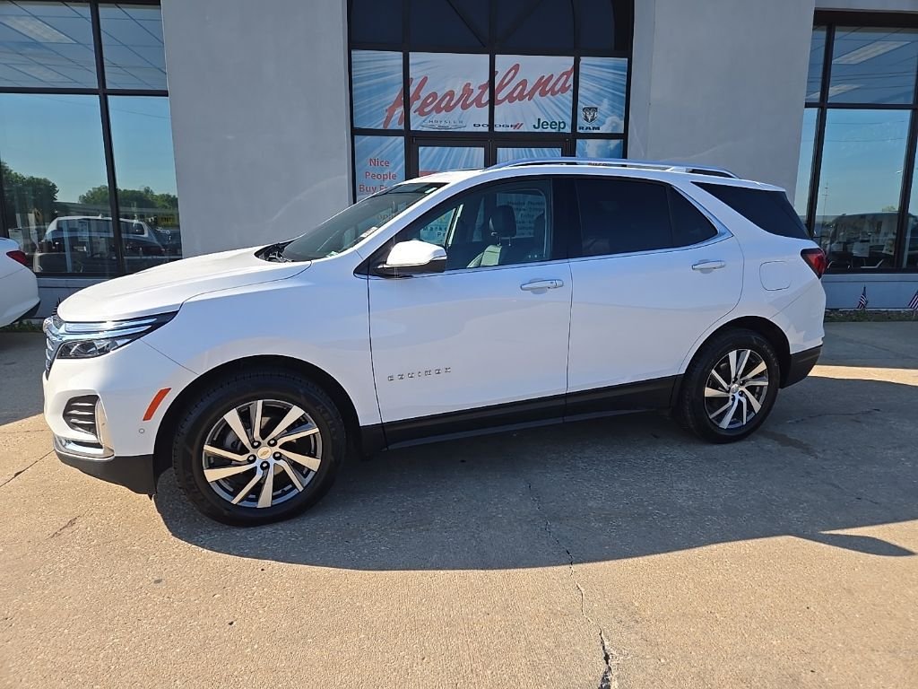 Used 2023 White Chevrolet Premier image 5