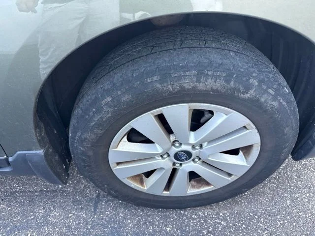 Used 2016 Green Subaru 2.5i Premium image 20
