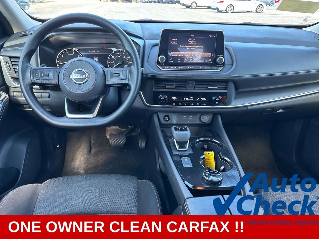 Used 2024 White Nissan SV image 11