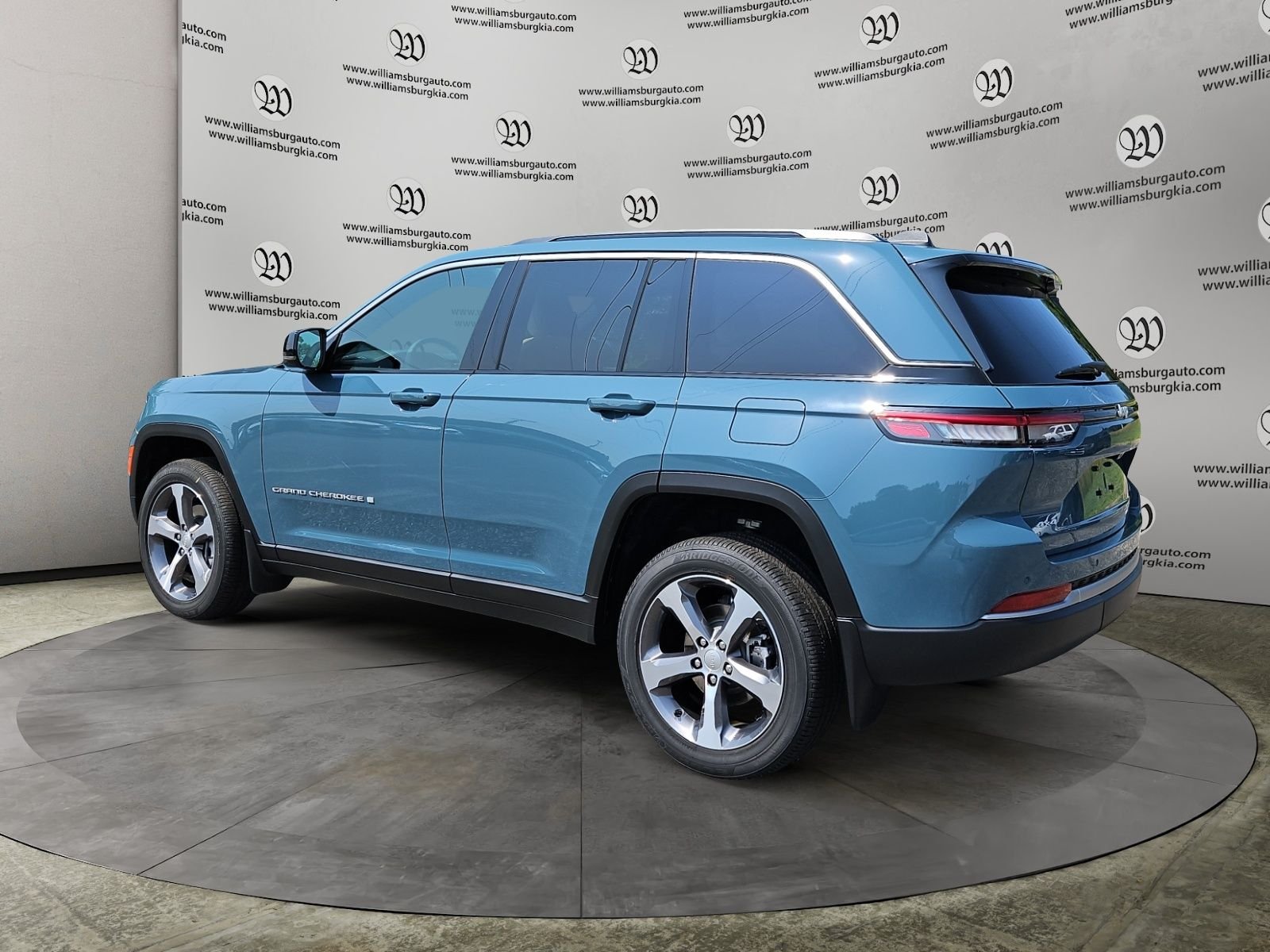 New 2026 Steel Blue Jeep Limited image 3