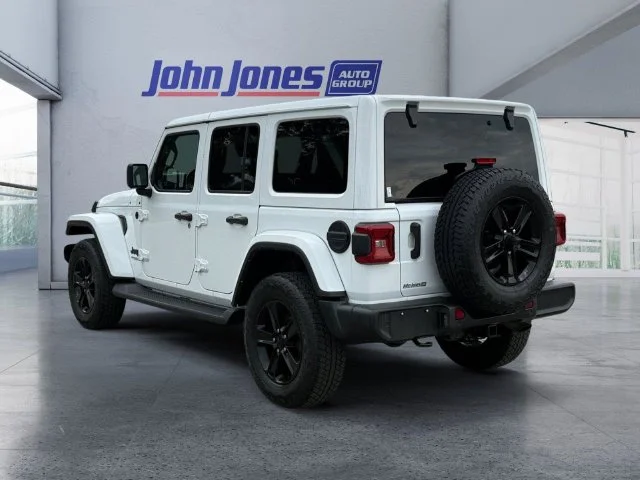 Used 2022 Bright White Clearcoat Jeep Unlimited Sahara Altitude image 3