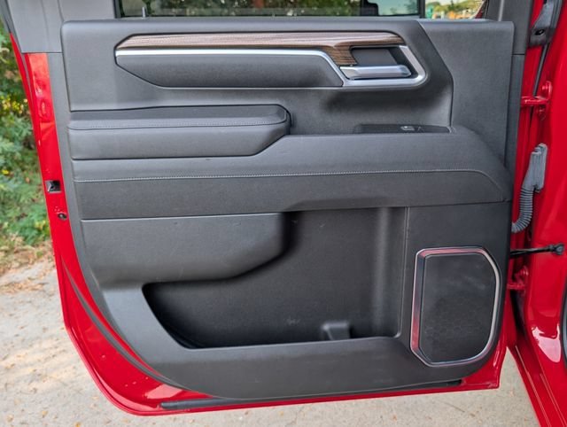 Used 2025 Red Hot Chevrolet LT image 26