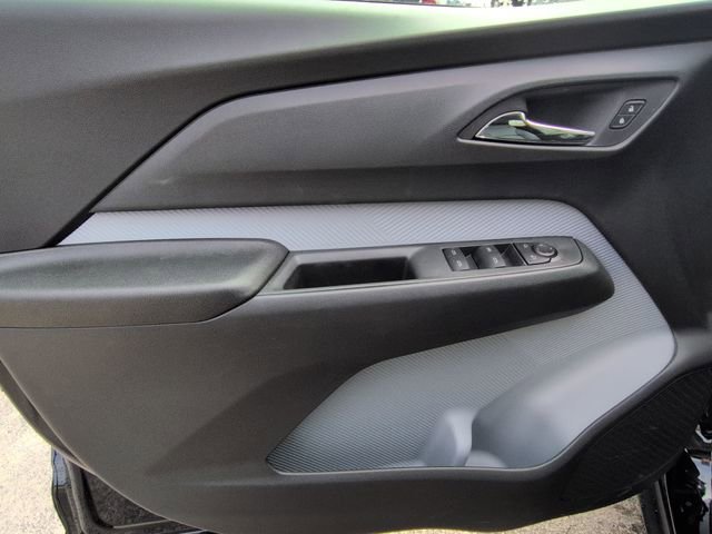 2027 Chevrolet Bolt RS - Photo 22