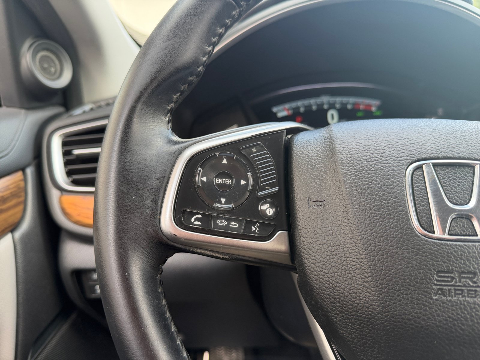 2017 Honda CR-V Touring - Photo 11