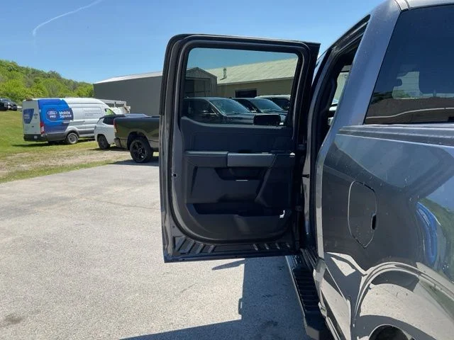 New 2026 Carbonized Gray Metallic Ford XLT image 46