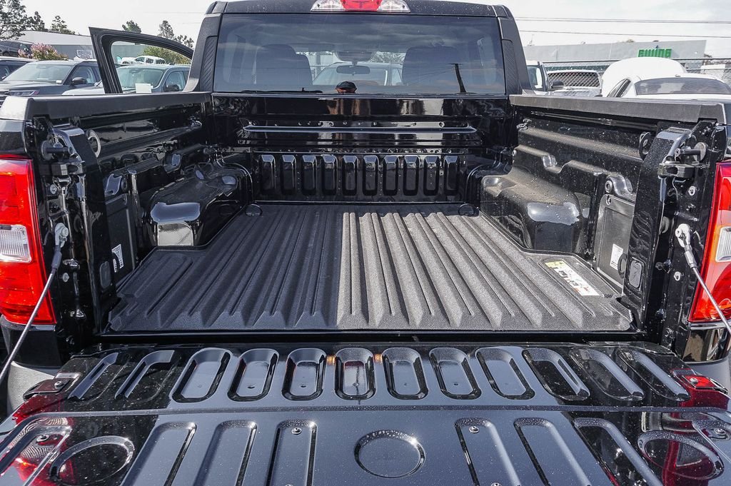 New 2026 Black Ford XL image 24