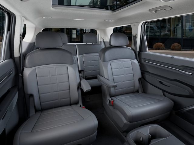 New 2026 Ebony Black Kia Land AWD image 16