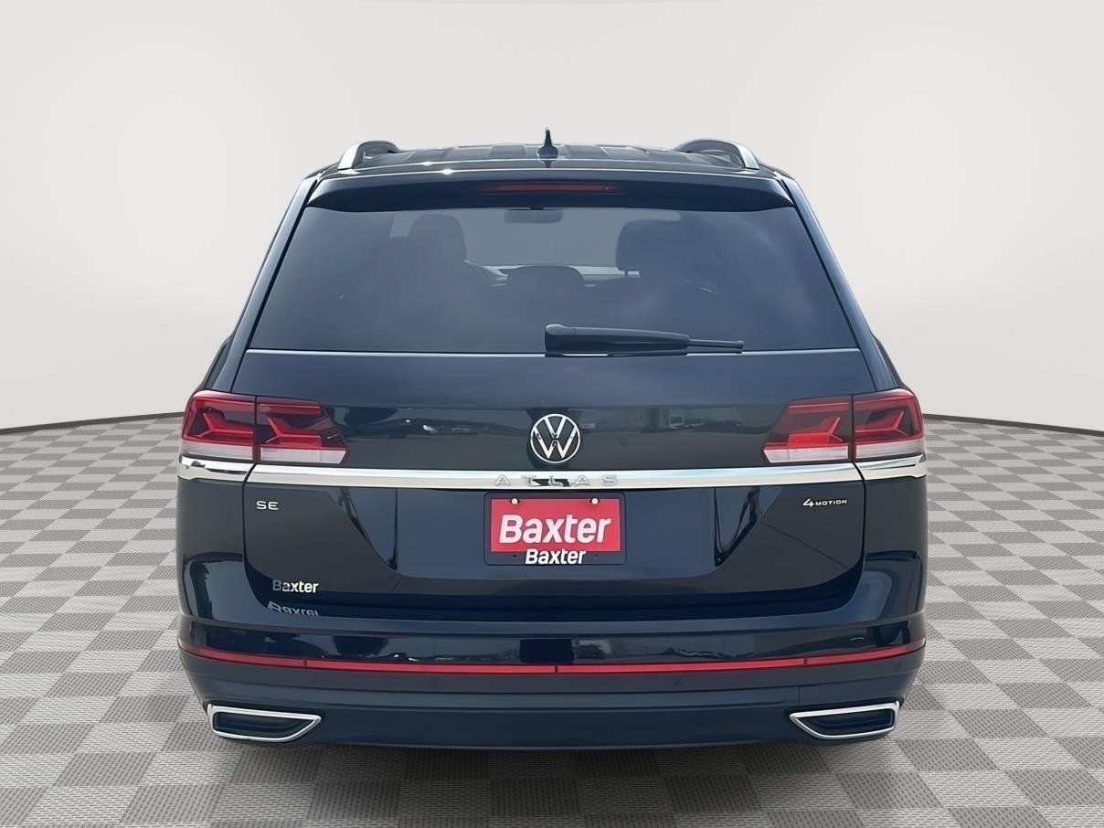 Used 2023 Deep Black Pearl Volkswagen 2.0T SE w/Technology image 4
