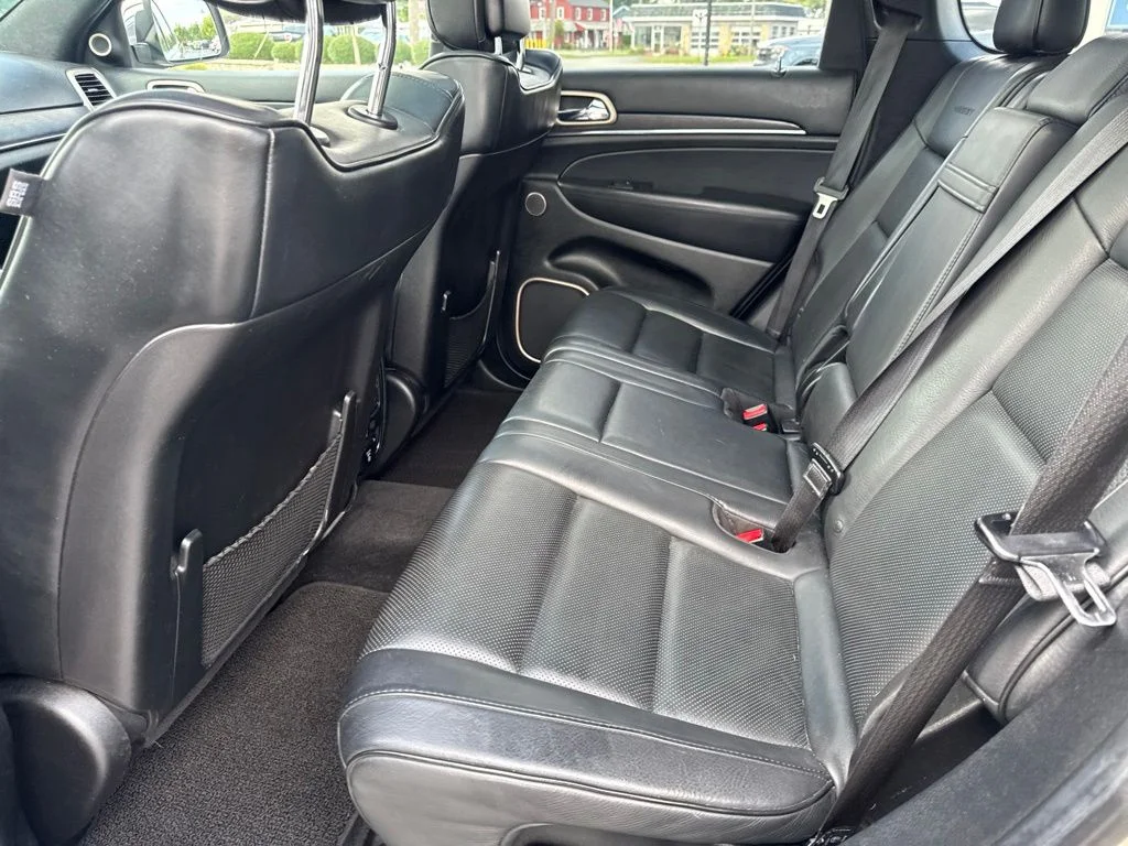 Used 2014 Beige Jeep Summit image 29