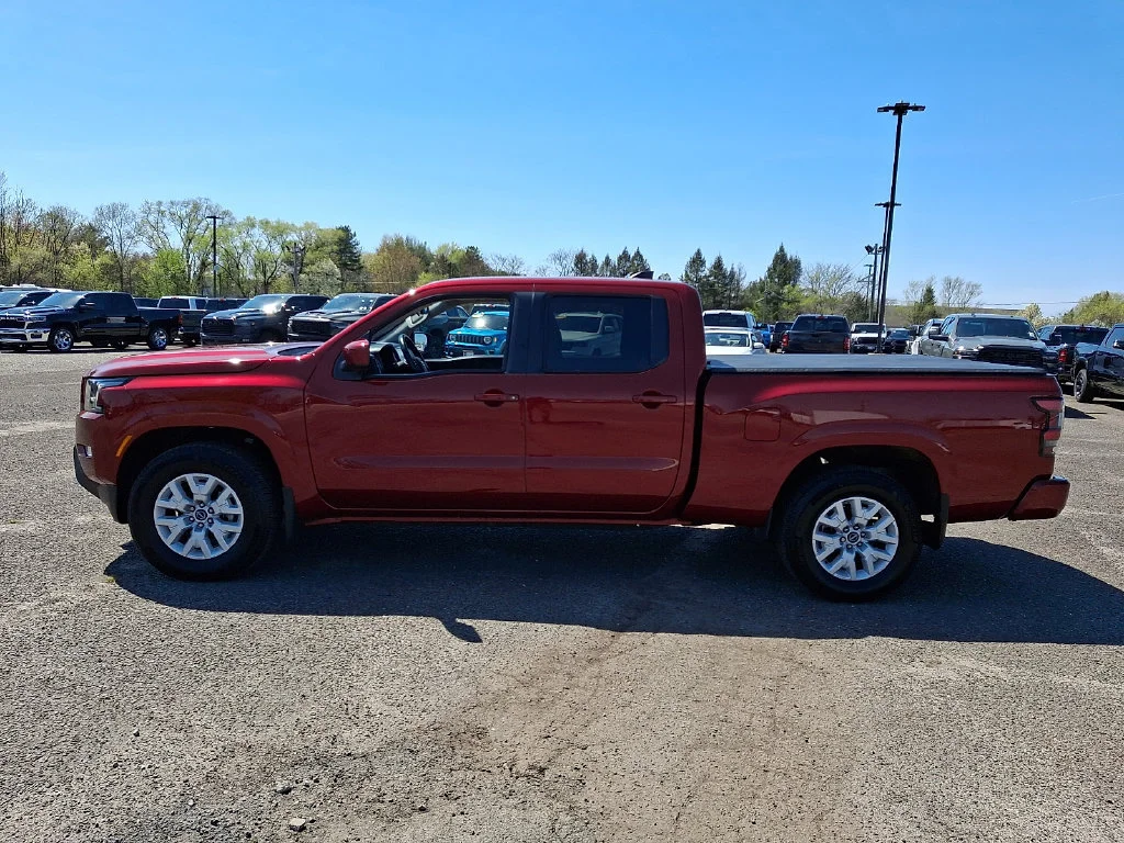 Used 2023 Red Nissan Crew Cab Long Bed SV 4x4 image 7