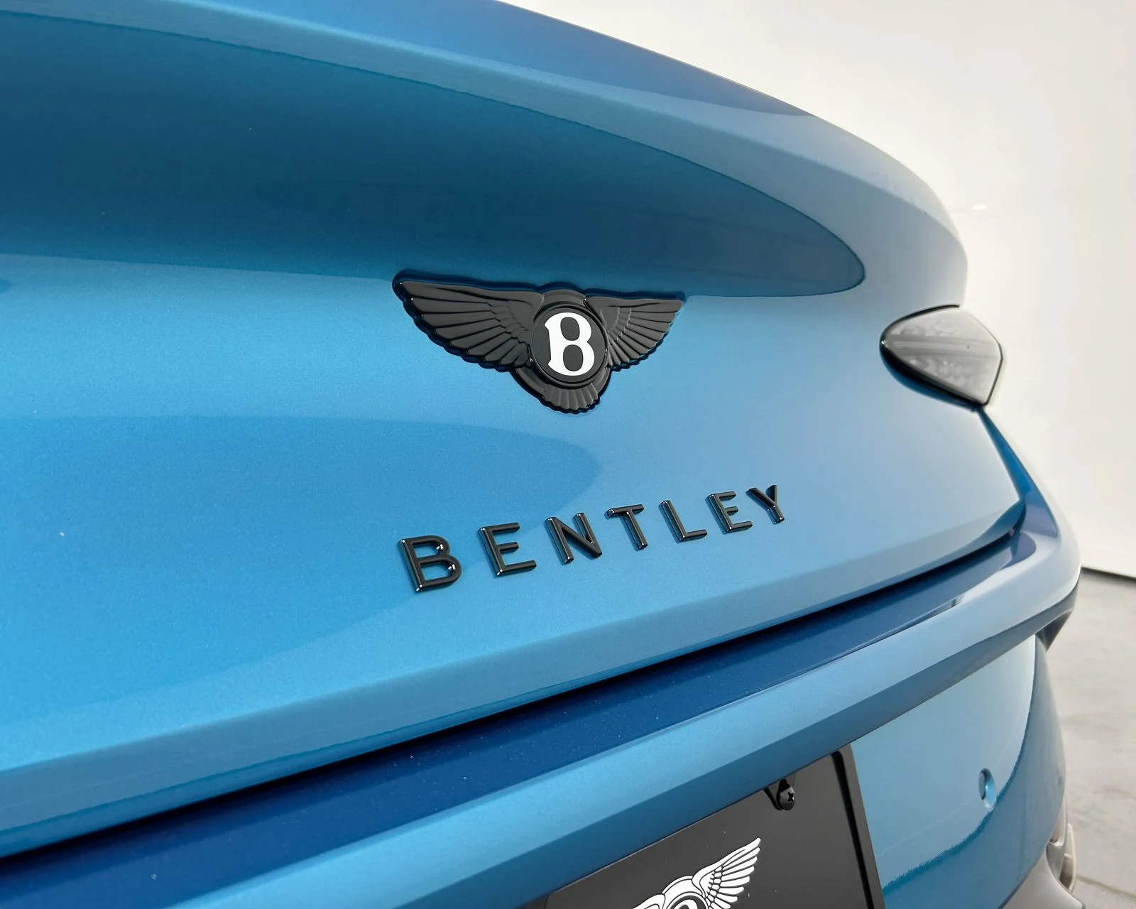New 2026  Bentley V8 S image 37