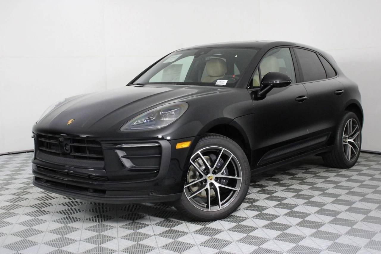 2026 Porsche Macan