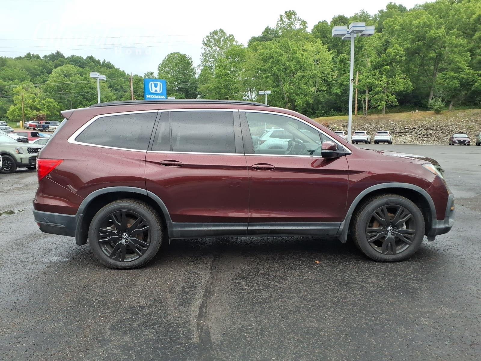 Used 2022 Deep Scarlet Pearl Honda SPECIAL EDITION AWD image 8