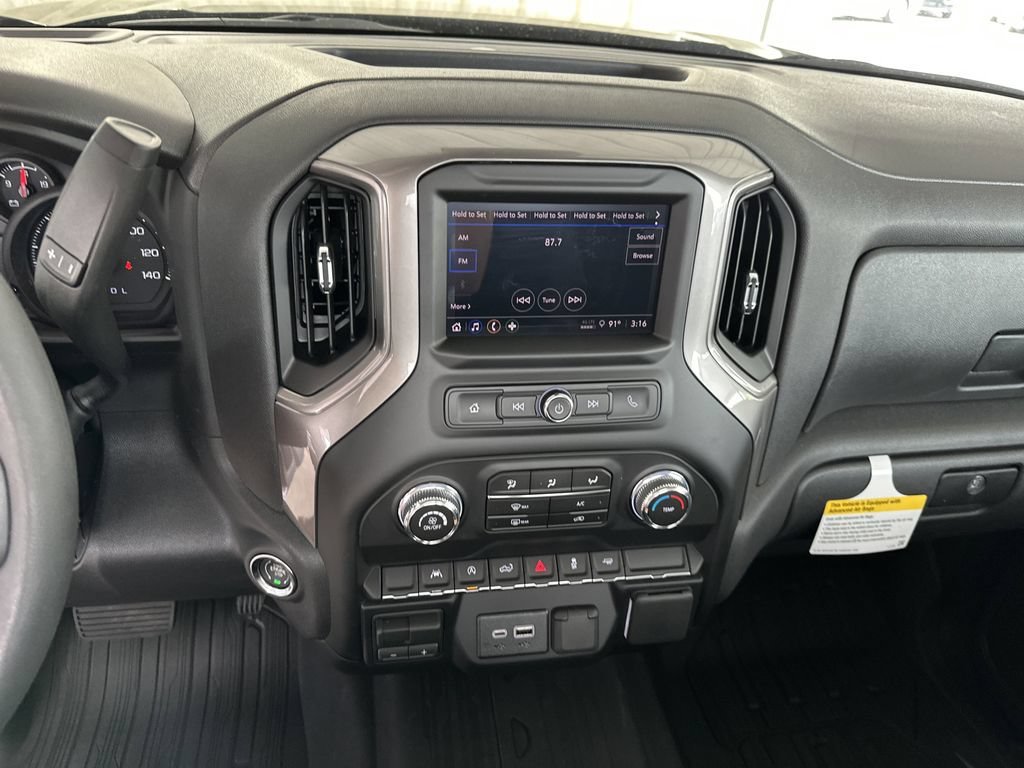 New 2026 Onyx Black GMC Pro image 22