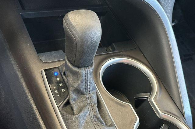 Certified Used 2021 GALACTIC AQUA Toyota  image 20