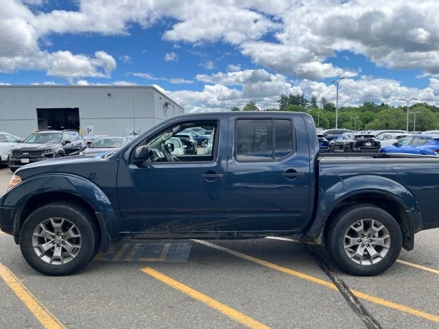 Used 2020 Blue Nissan SV image 6