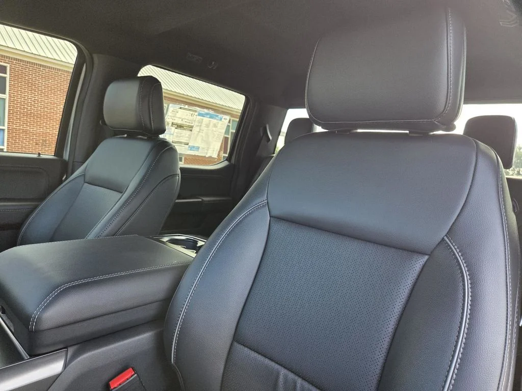 New 2026 Iconic Silver Metallic Ford Lariat® image 26