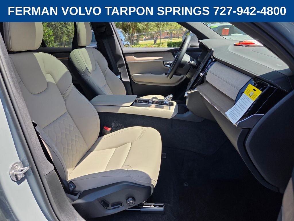 New 2026 Vapour Grey Volvo Plus image 21