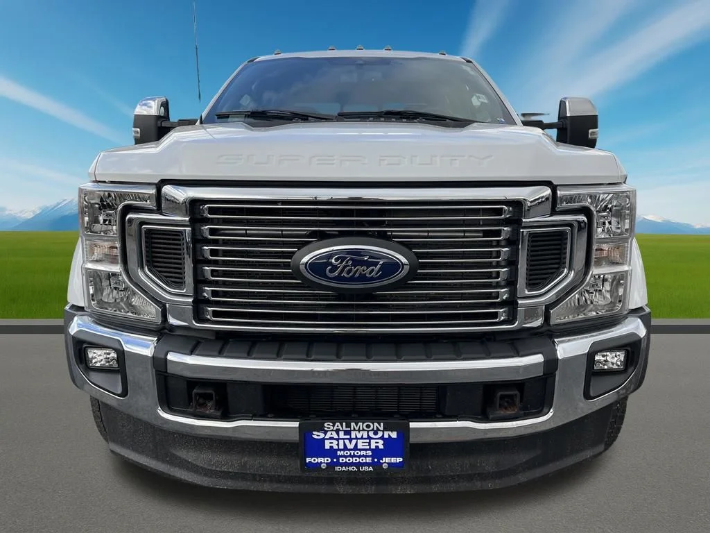 Used 2022 White Ford Lariat image 2