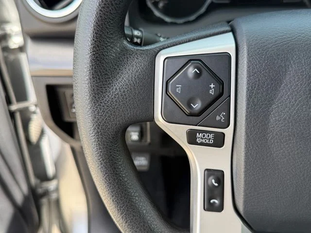 Certified Used 2020 Silver Toyota SR5 image 15