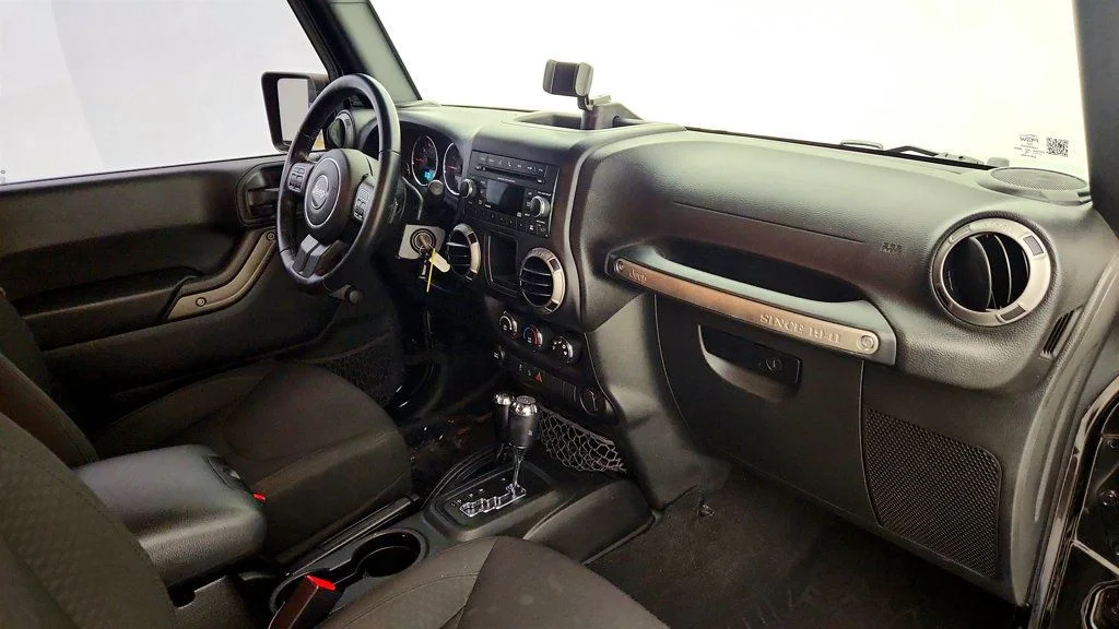 Used 2017 Black Clearcoat Jeep Sport 4x4 w/ 31