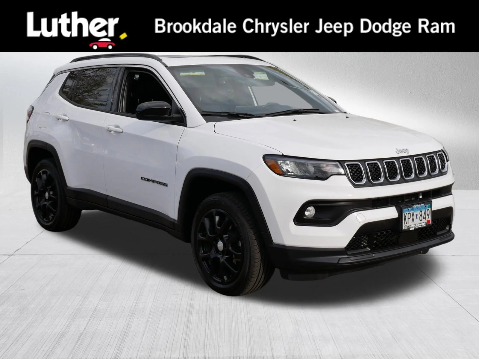 2023 Jeep Compass Latitude Lux 4X4's photo