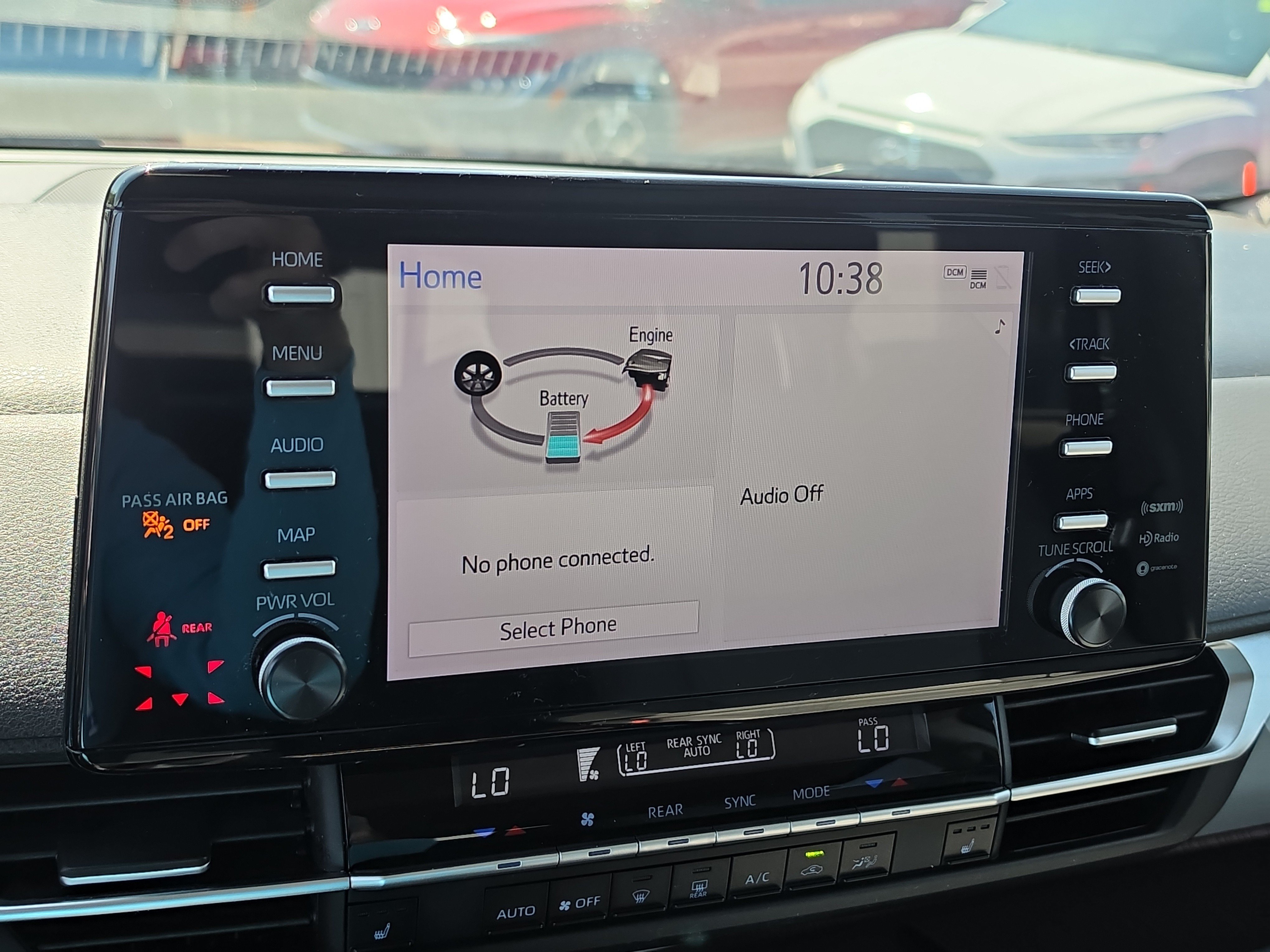 Used 2022 Sunset Bronze Mica Toyota XLE image 24