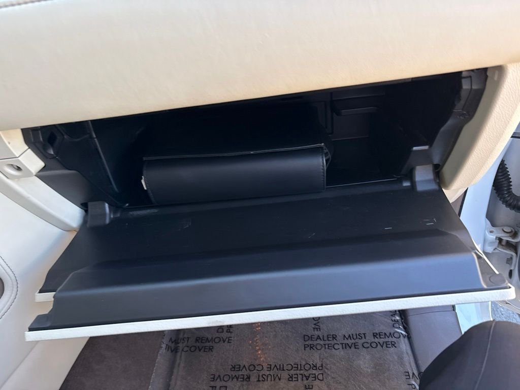 Used 2015 Starfire Pearl Lexus 460 image 24