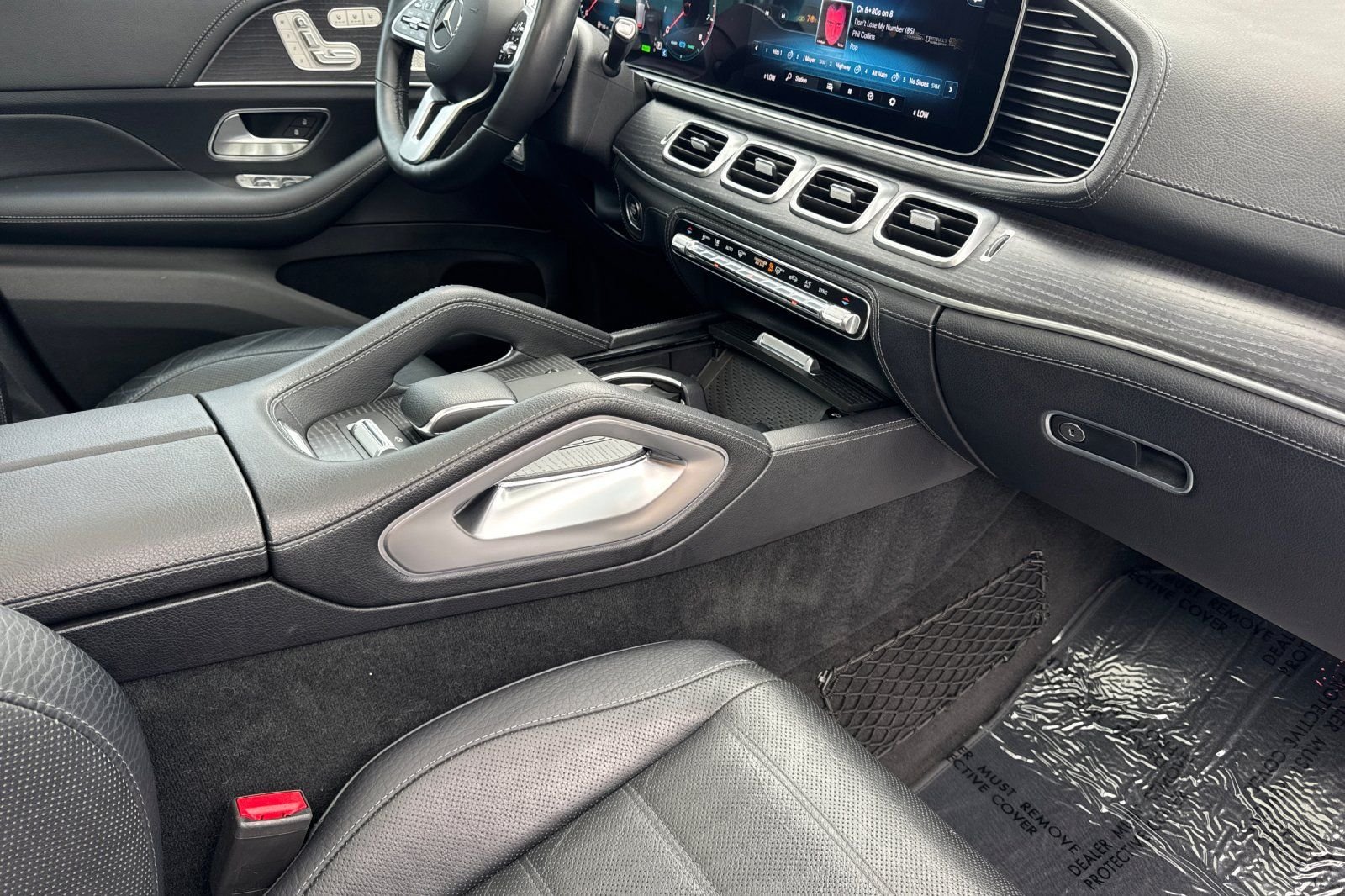 Certified Used 2021 White Mercedes-Benz GLE 580 image 16